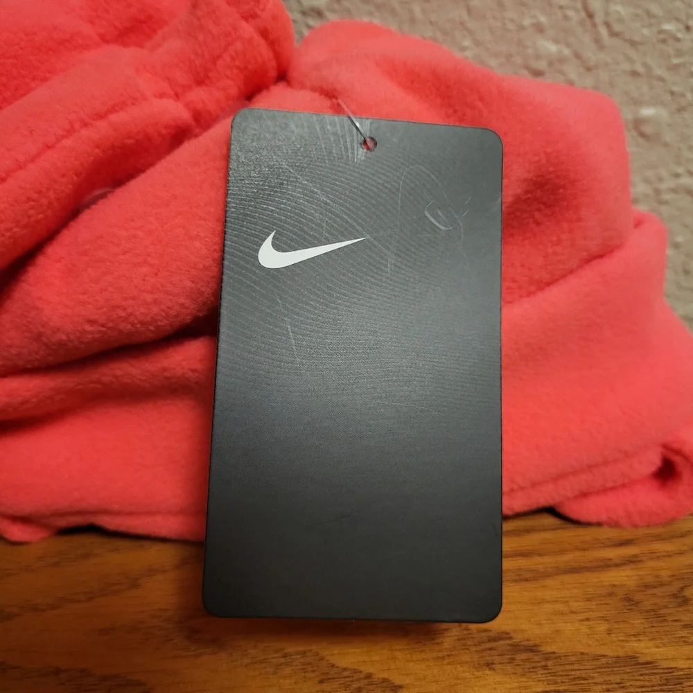 NWT Nike Infant Pink Fleece Hat and Mittens